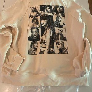 Taylor Swift Eras Tour Cream Sweatshirt S - bought at Stadium New